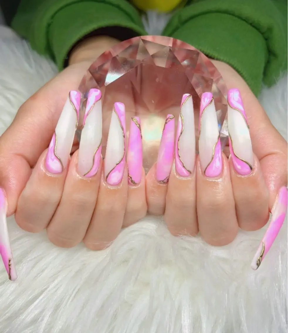 ネイル アートネイル オーロラネイル チークネイル 長さ出し フットネイル ハンドネイル Chan nailsのネイルデザイン