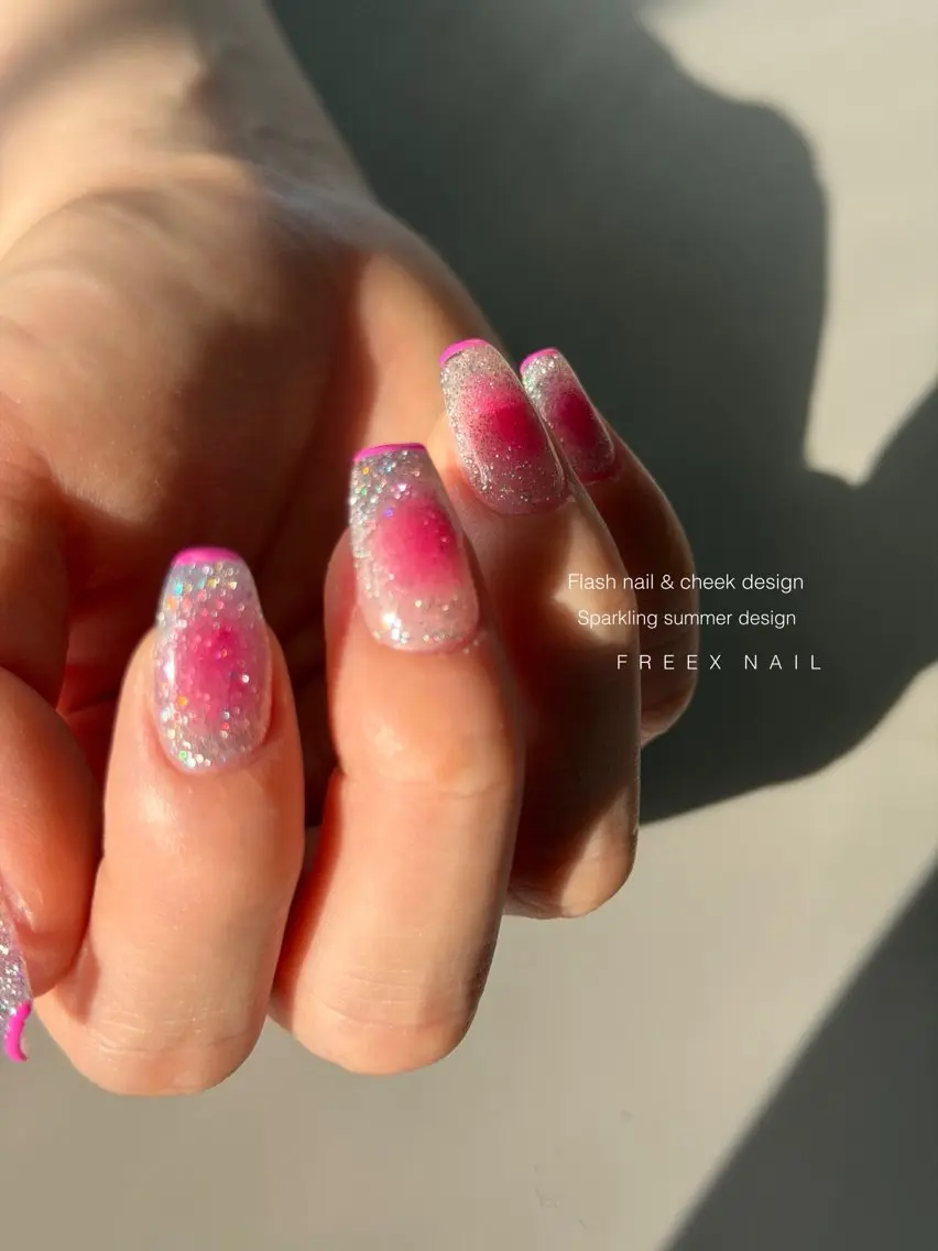 ネイル チークネイル ハンドネイル ハンドケア freex nail /ニュアンス/個性派のネイルデザイン