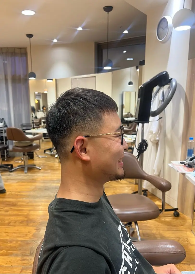 メンズ フェードカット カット Moto nanamiのヘアスタイル