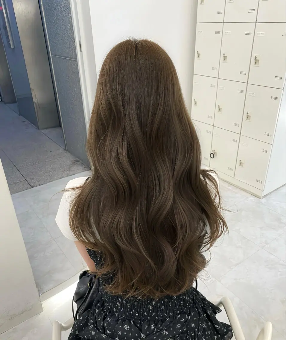カラー 🤍やわらか抜け感 hair🤍RINのヘアスタイル