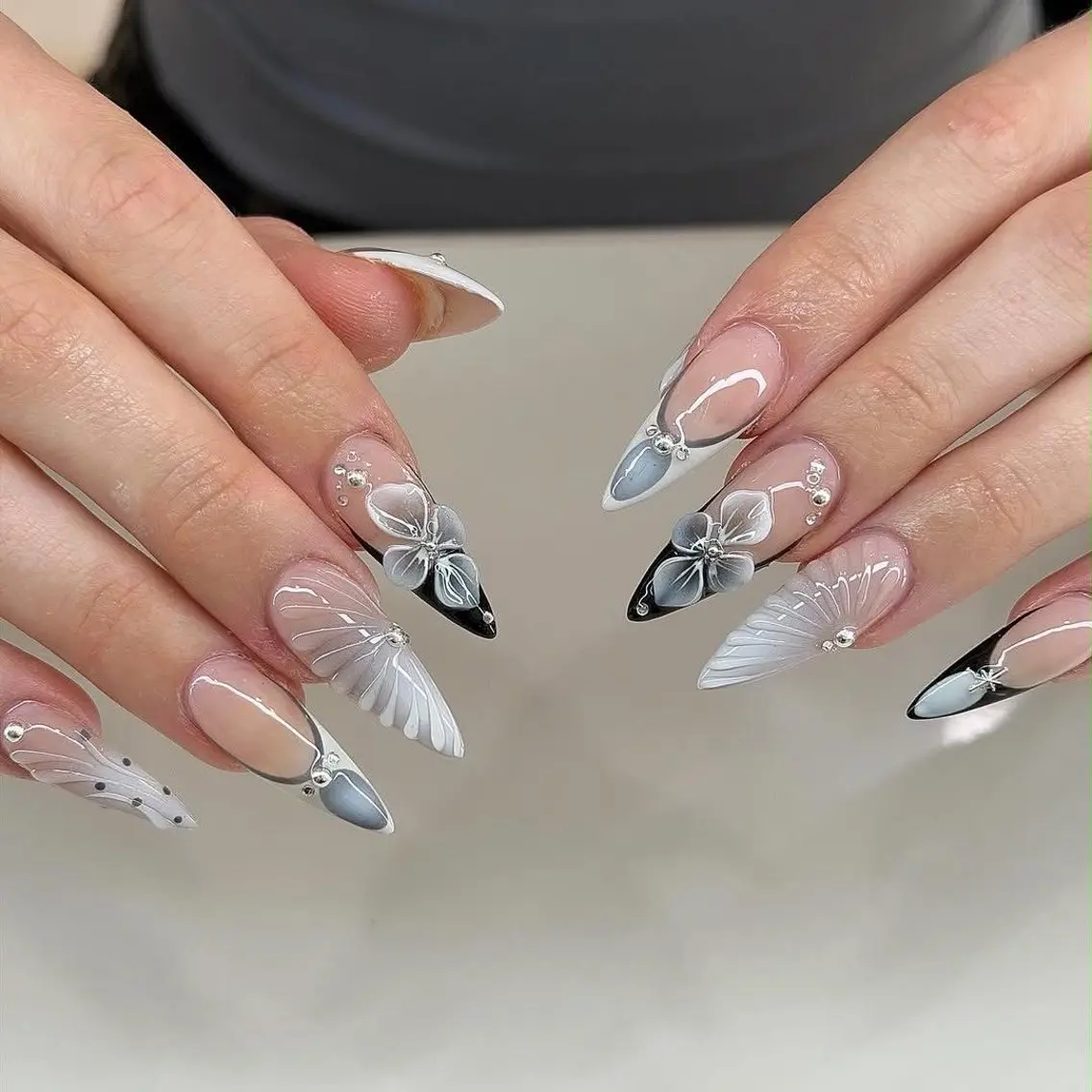 ネイル ハンドネイル YIA Nail Daikokuchoのネイルデザイン