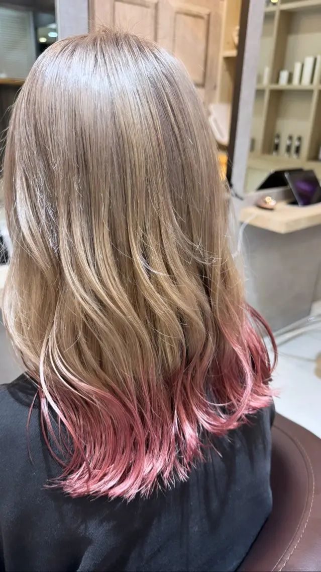 ロング カラー ピンクカラー カット ヘアカラー トリートメント beaute錦糸町 🦖⋆͛yuka💚のヘアスタイル