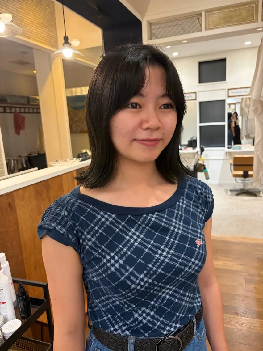ミディアム カラー ヘアアレンジ 黒髪 ブリーチ ブルーカラー ブルーブラック トリートメント カット ヘアカラー トリートメント 無料カットモデル‪✨ ✂️Nanami🌷のヘアスタイル