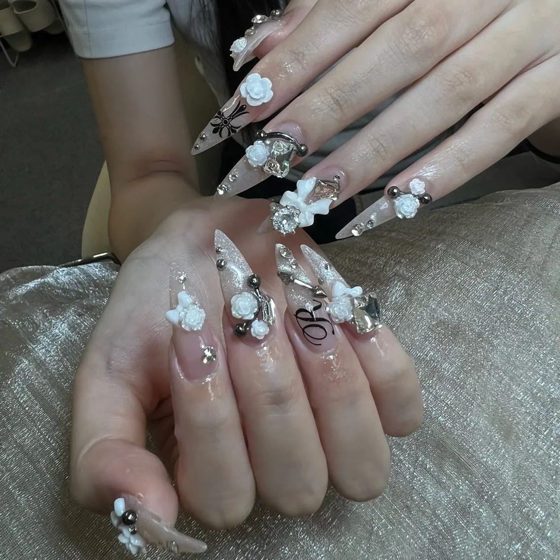 ネイル ハンドネイル ANH NAIL ゴテゴテ専門店💎のネイルデザイン