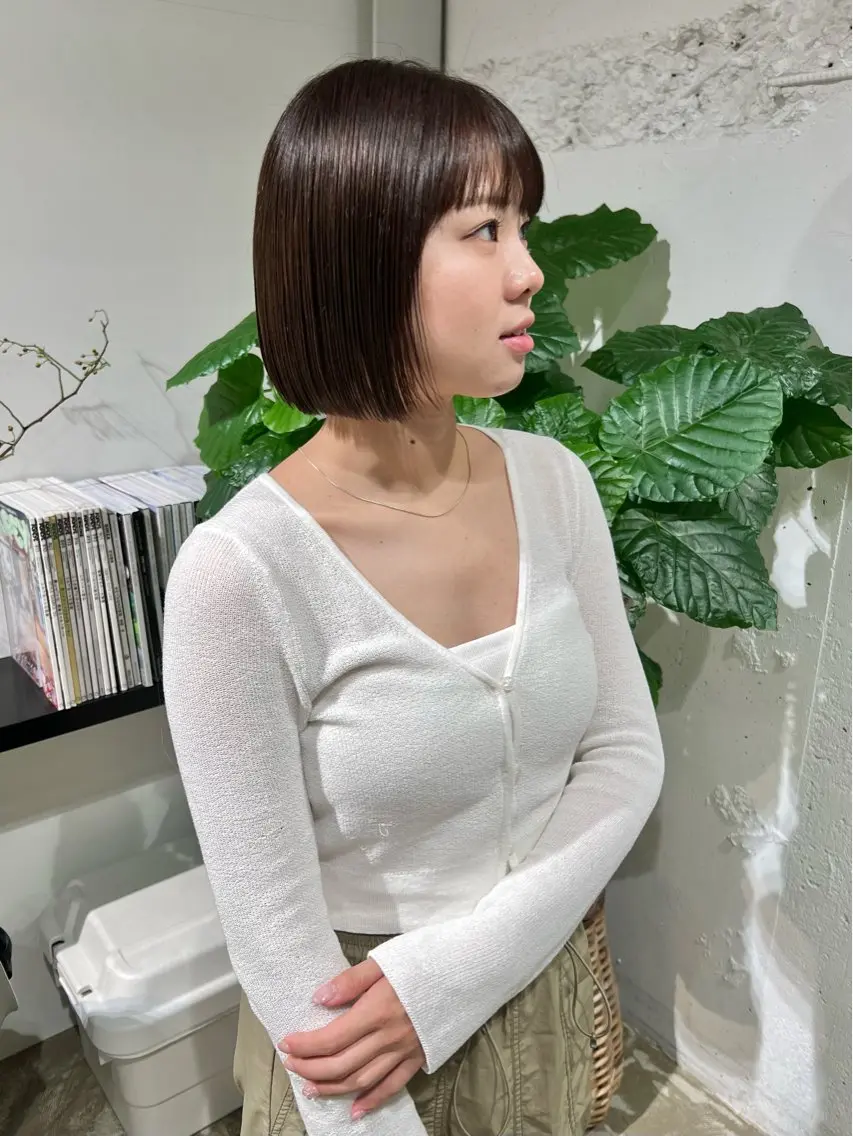 ショート カット 石井 菜々のヘアスタイル