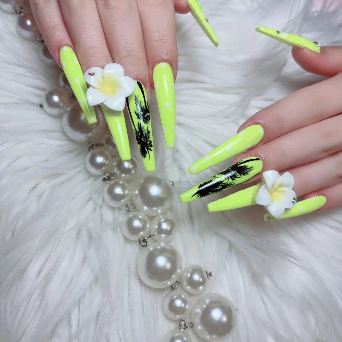 ネイル ハンドネイル Nail salon EM（エム）千葉のネイルデザイン