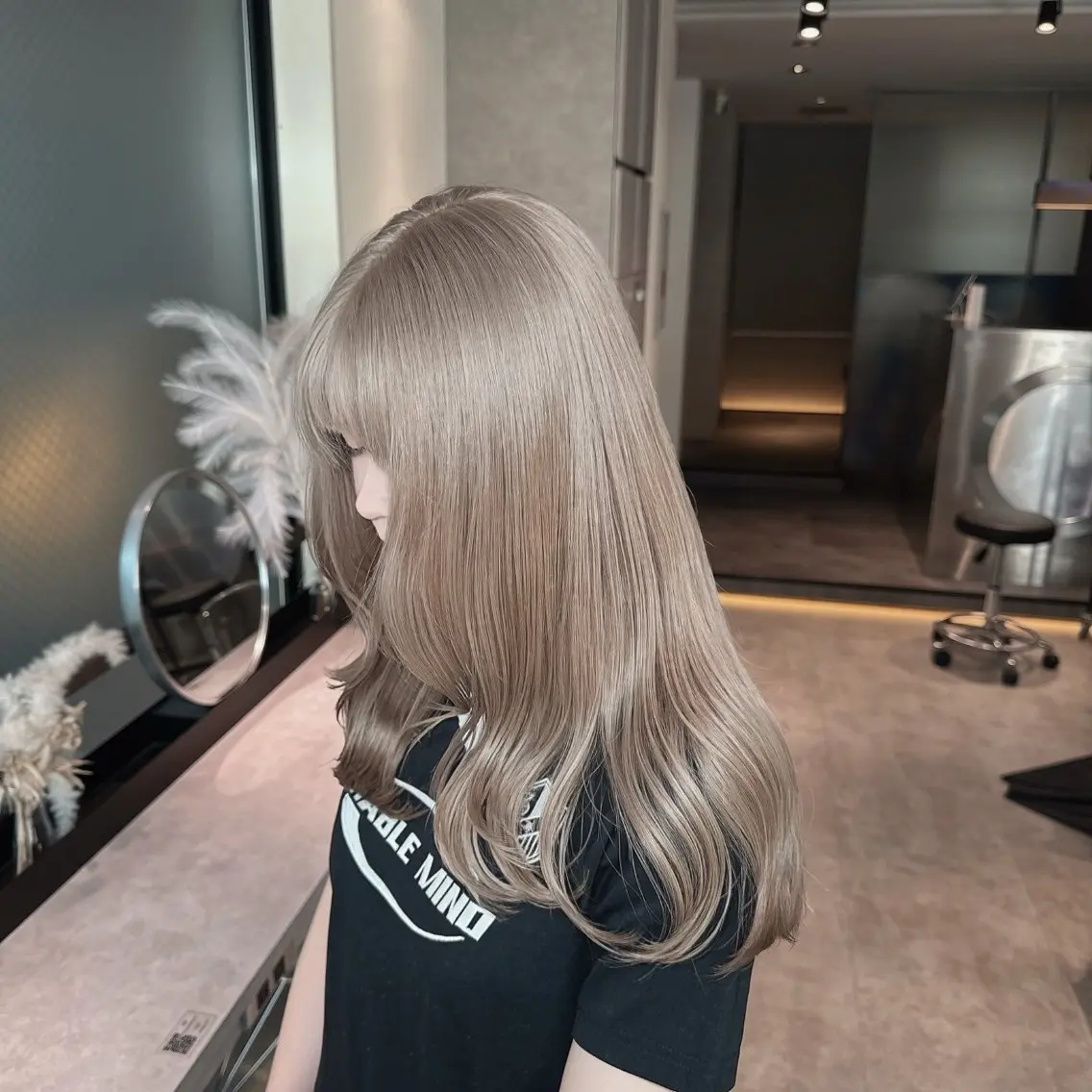 ロング ヘアカラー ミルクティー/韓国ヘ アHaruka🎀のヘアスタイル