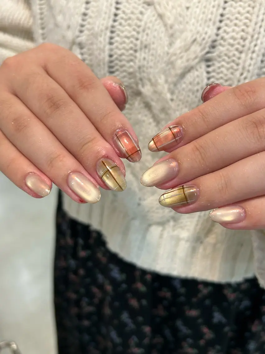 ネイル ハンドネイル Salondevi2 isanaのネイルデザイン