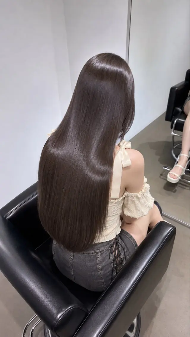 ロング カラー 髪質改善 縮毛矯正 トリートメント ヘアカラー トリートメント 👑髪質改善縮毛矯正 サンジョウ👑のヘアスタイル