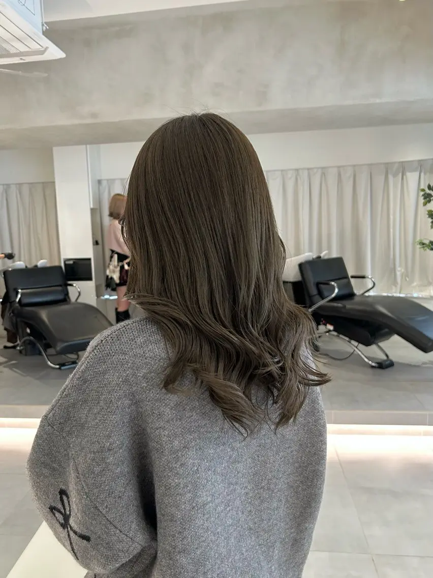 ミディアム カラー カット ヘアカラー 🧚つやさらhair 🧚manakaのヘアスタイル