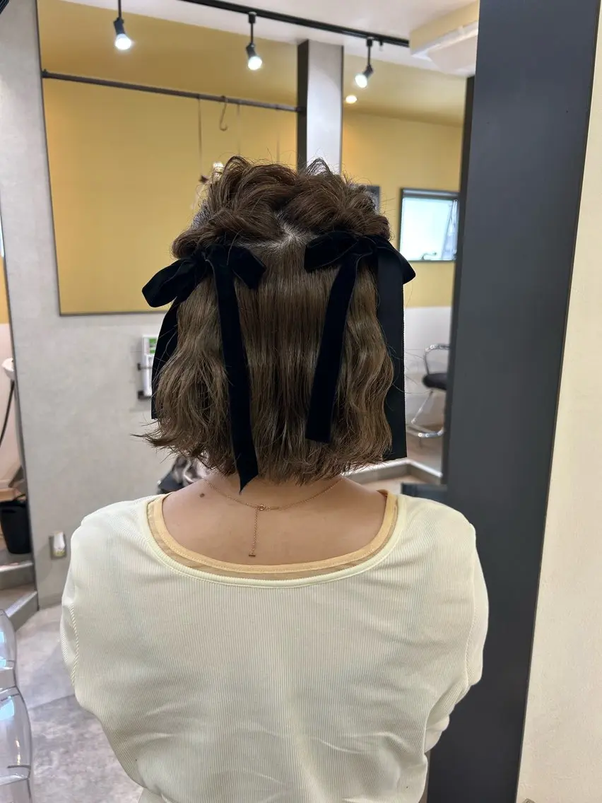 ショート ヘアアレンジ ボブ ヘアセット hubhair レイヤー/透明感のヘアスタイル