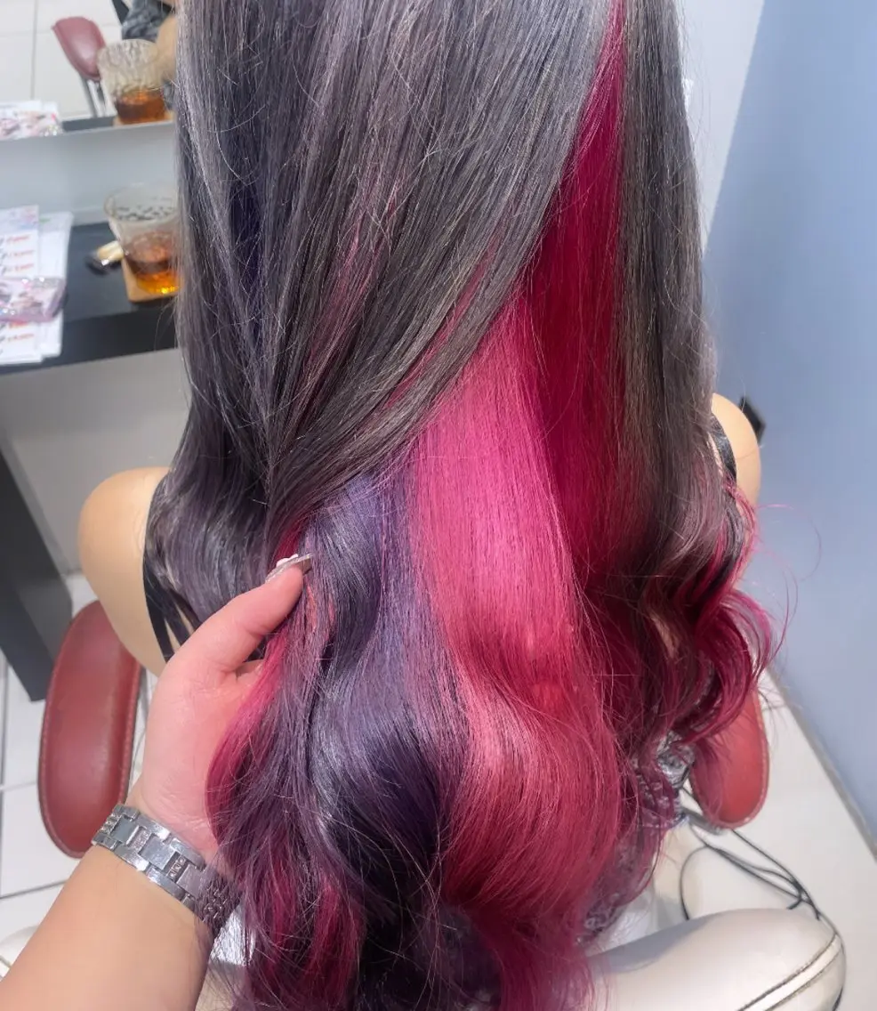 ロング カラー インナーカラー ヘアカラー トリートメント 💞暖色カラー 💞risaのヘアスタイル