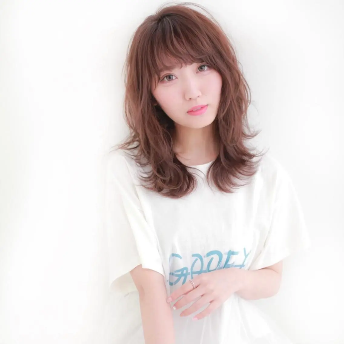 ミディアム ヘアカラー トリートメント 透明感カラー 金村真子のヘアスタイル
