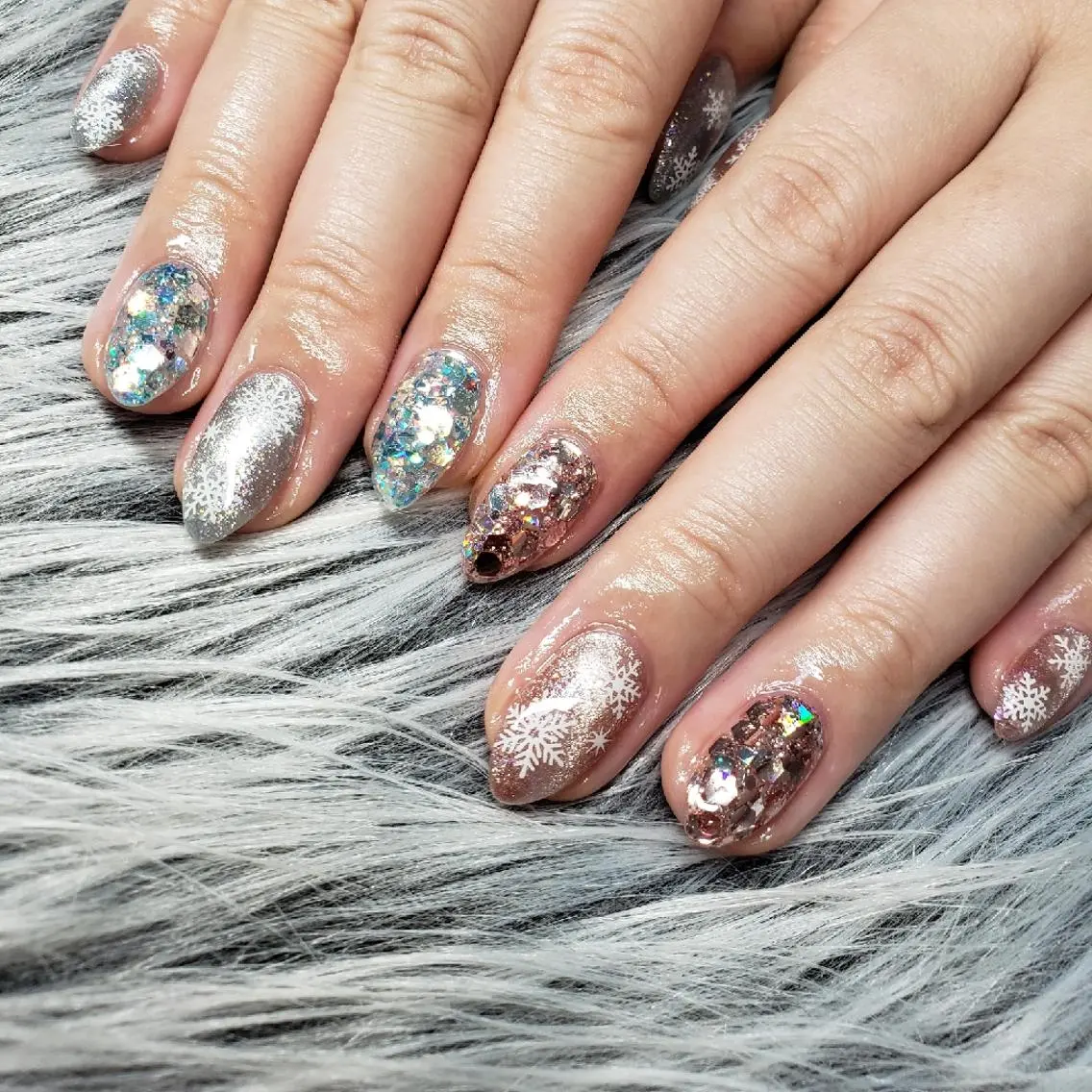 ネイル キラキラネイル マグネットネイル 冬ネイル Nail salon Coco【溝の口駅】のネイルデザイン