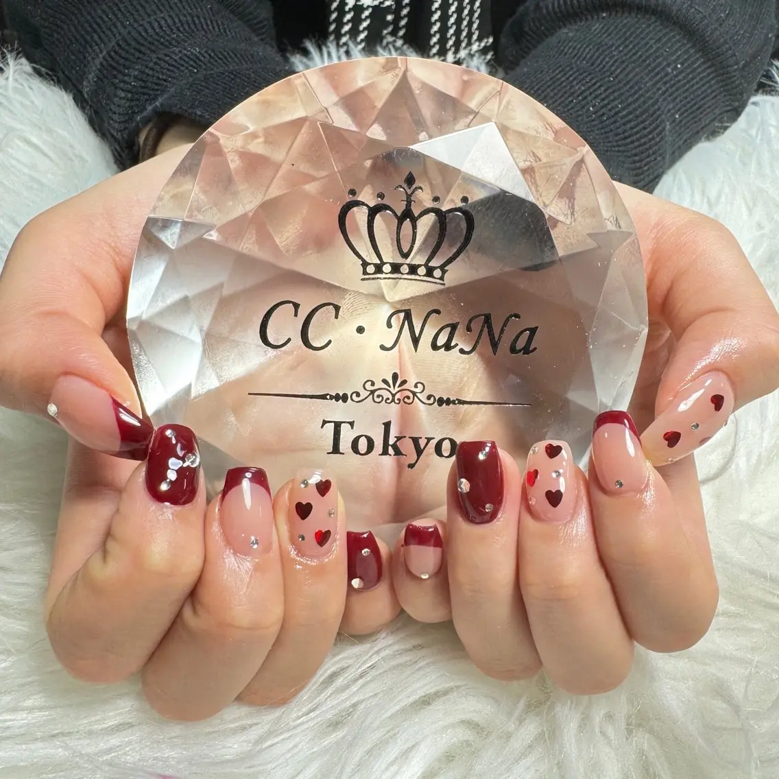 ネイル チークネイル フラッシュネイル ハート キラキラネイル 韓国ネイル ハンドネイル 💎CC・NaNa 韓国風ネイル🌙Cのネイルデザイン