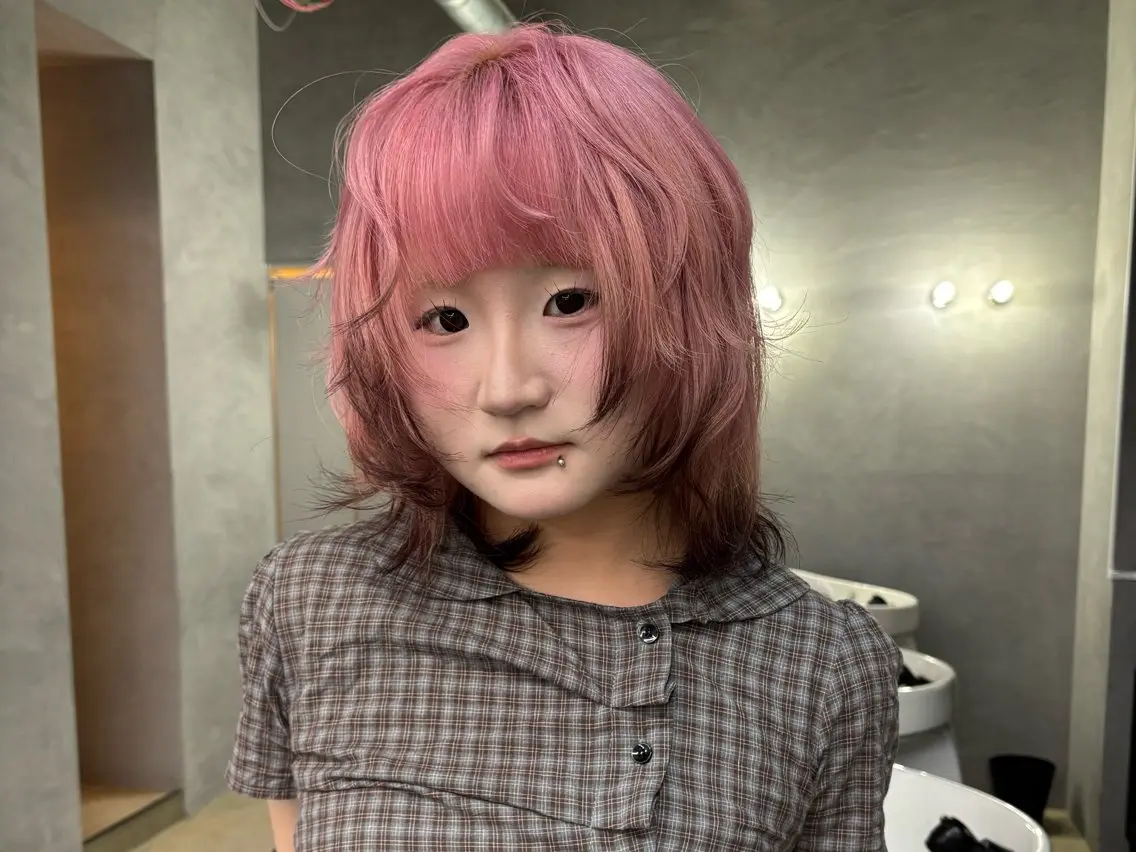 ミディアム カラー ヘアカラー デザインカラー /rioのヘアスタイル