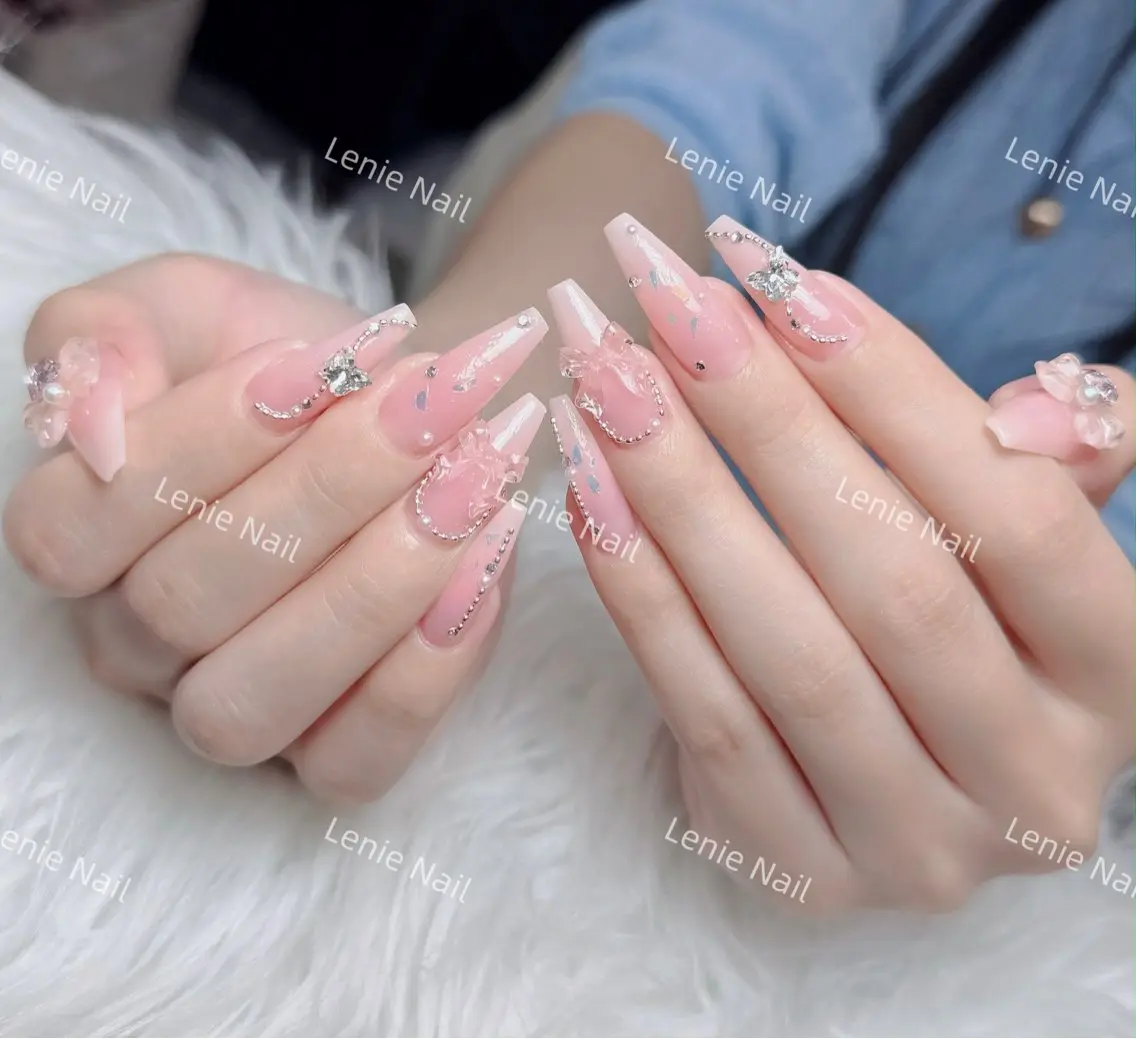 ネイル アートネイル 持ち込み ワンホンネイル ハンドネイル Lenie Nail Salonのネイルデザイン