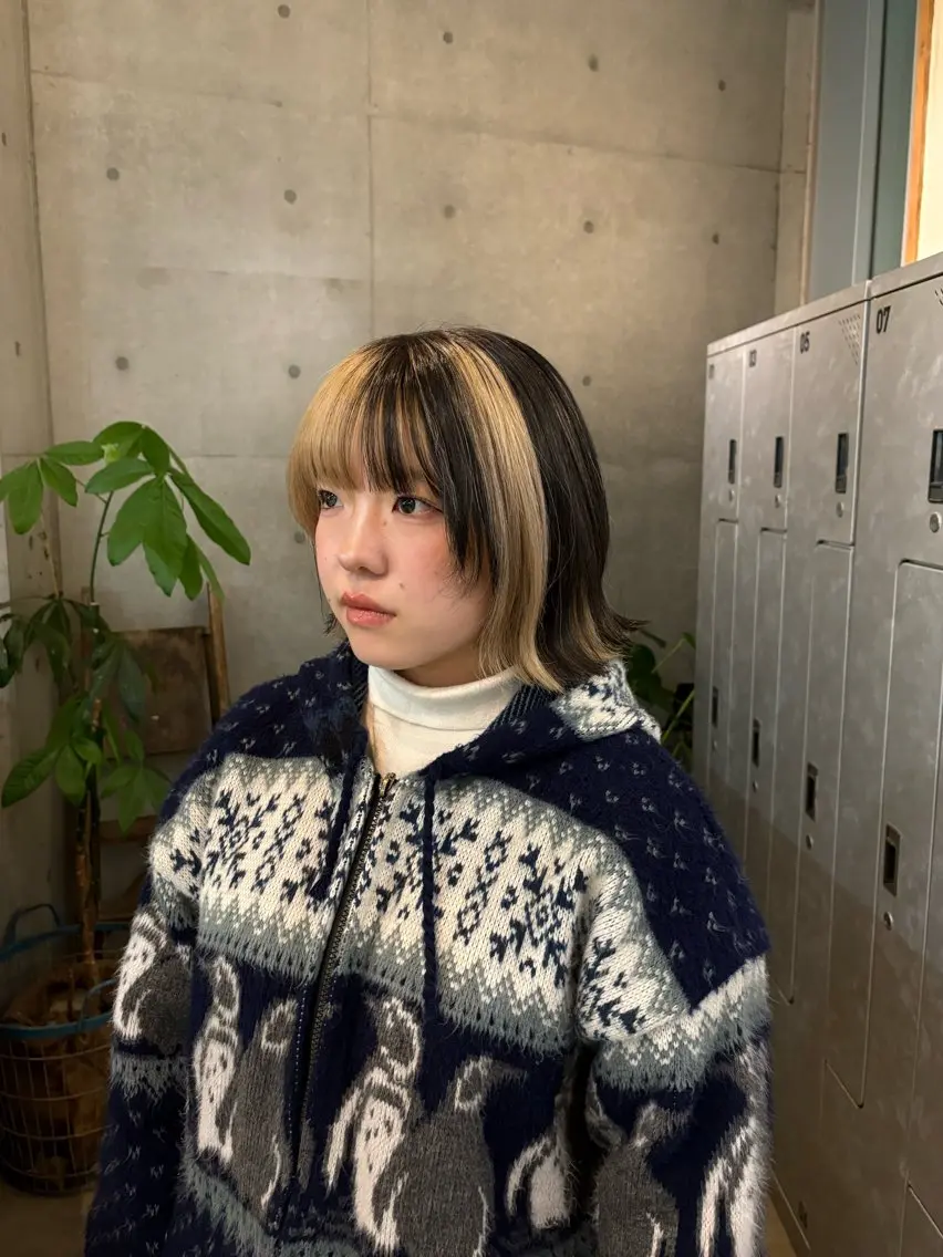 ショート カラー 松井 七瀬のヘアスタイル