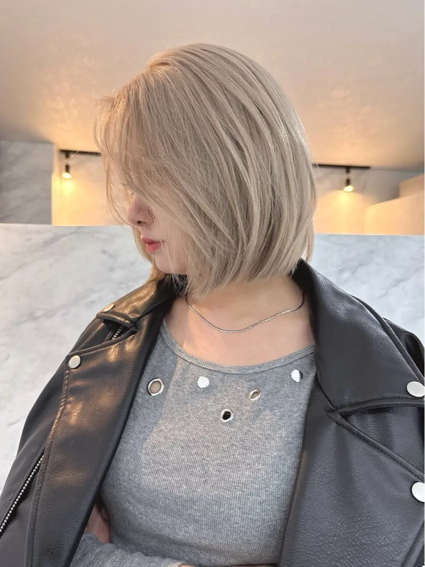 ロング カラー ヘアカラー 𝐑𝐀𝐈𝐇𝐀 /リタッチモデルのヘアスタイル