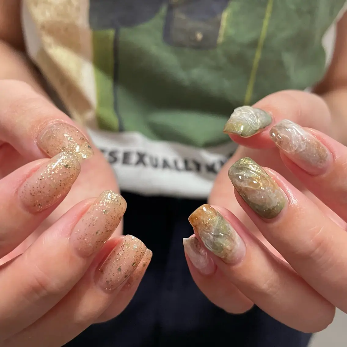 ネイル アートネイル ハンドネイル カメレオン京橋🌻 草葉由佳のネイルデザイン
