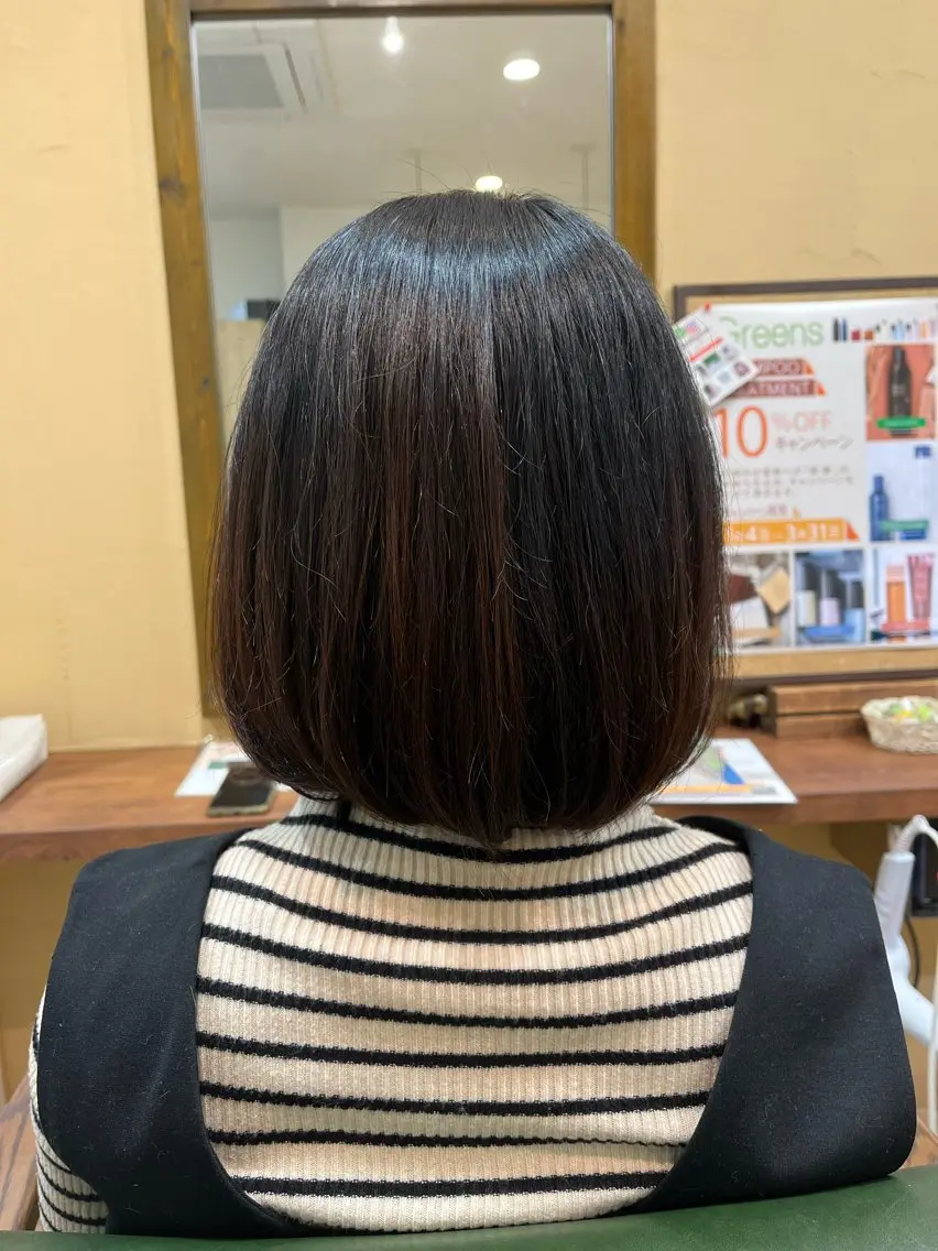 ミディアム ボブ Greens Yokoのヘアスタイル