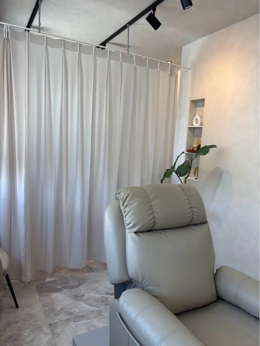 フェイシャルワックス＆眉毛スタイリングの写真