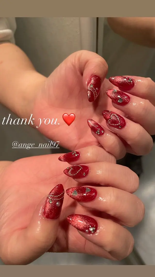 ネイル フレンチネイル ガーリー ハート キラキラネイル 韓国ネイル ハンドネイル Nail salon 🎀Angeのネイルデザイン