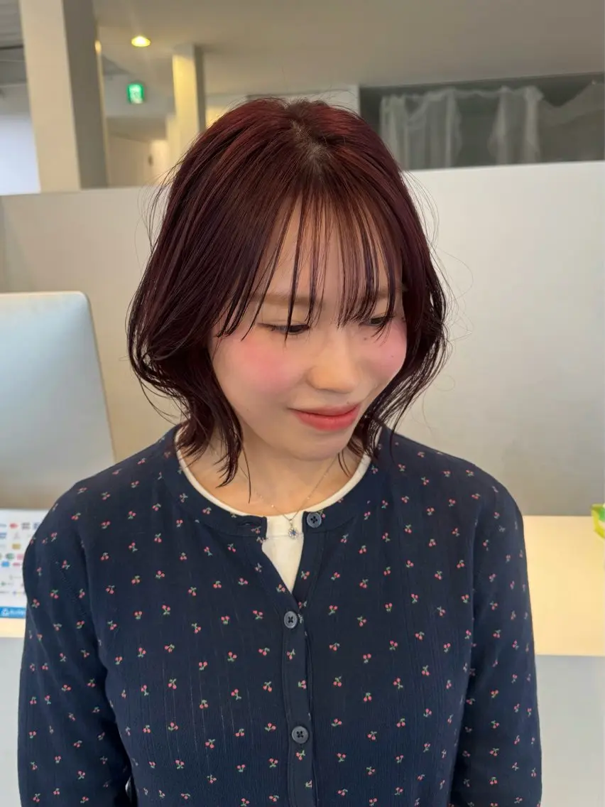 ショート カラー ブリーチ ダブルカラー インナーカラー ブリーチなしカラー ピンクカラー カット ヘアカラー トリートメント YARD.長田 唯のヘアスタイル
