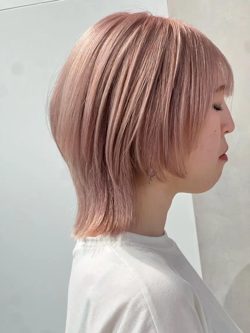 ミディアム ウルフカット カット ヘアカラー 渋谷ハイトーン/ デザインカラー阿部のヘアスタイル