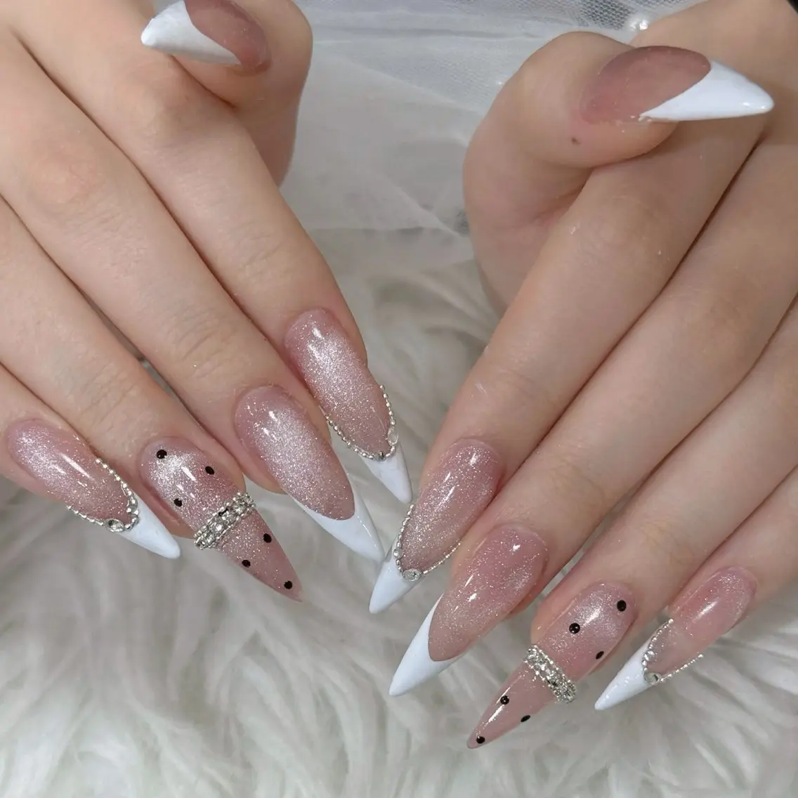 ネイル べっ甲ネイル チークネイル フラッシュネイル フラワーネイル フットネイル ハンドネイル Hani Nail Salonのネイルデザイン