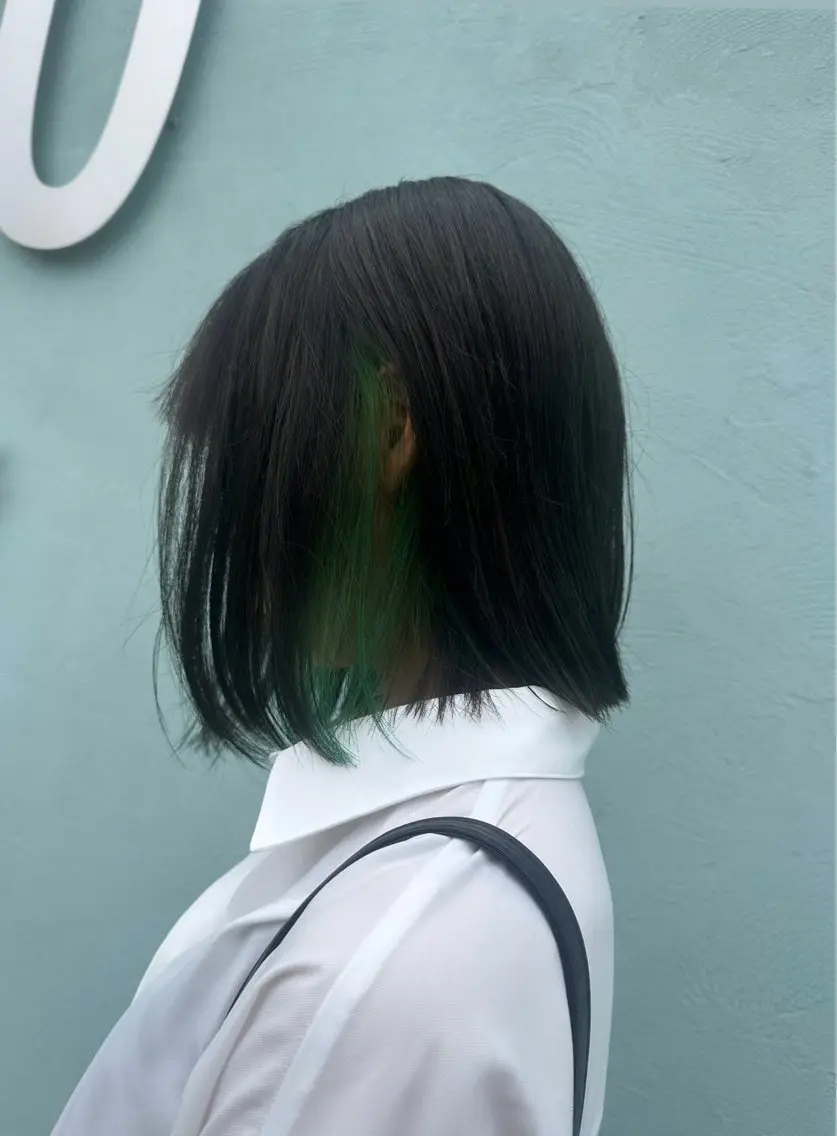 セミロング ヘアカラー 𝑴𝒐𝒓𝒊 /髪質改善/艶髪🖤のヘアスタイル