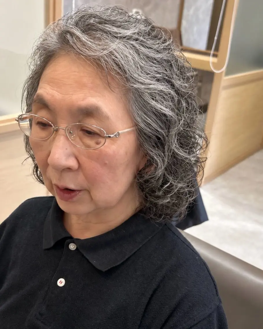 ミディアム カラー ブリーチ ケアブリーチ ケアカラー くびれヘア トリートメント ヘッドスパ 久木原 ゆりのヘアスタイル