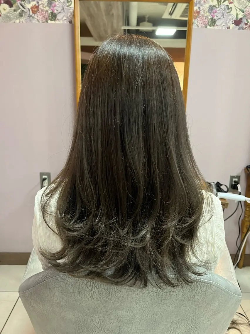 ロング カラー 透明感カラー narumi .のマツエク・マツパデザイン