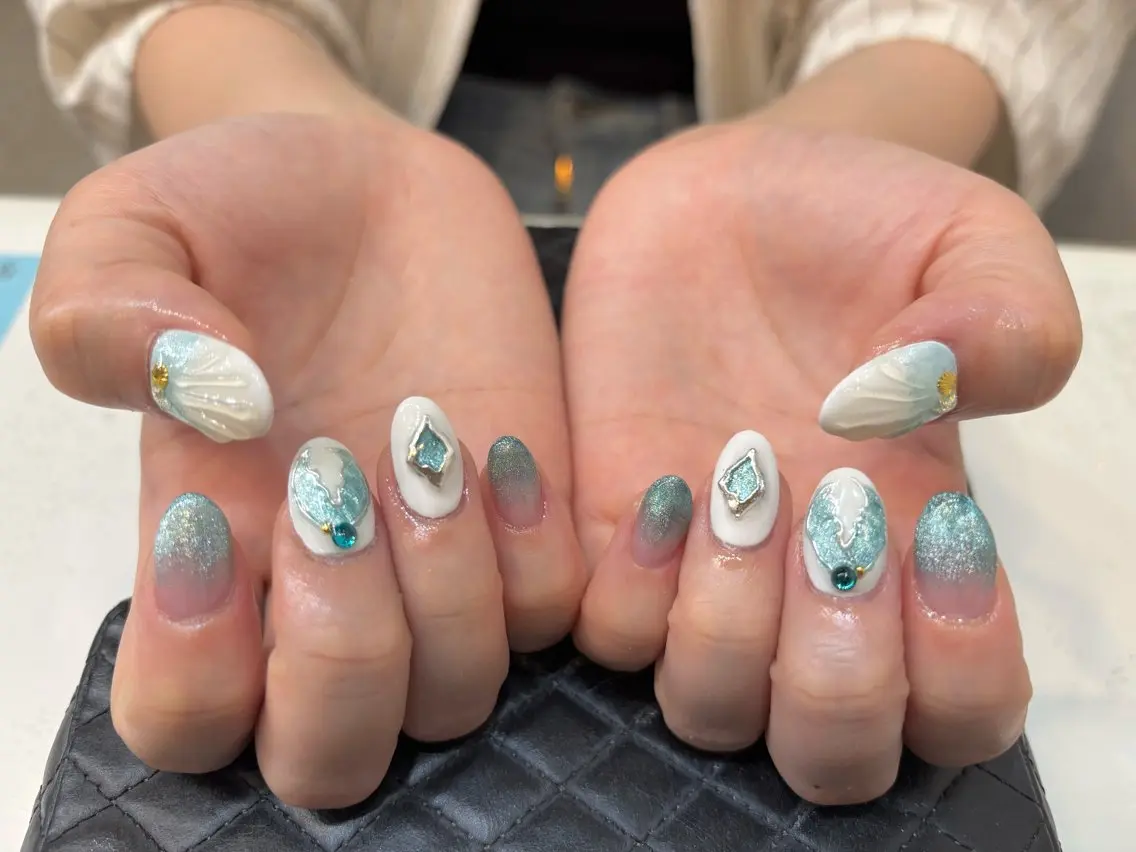 ネイル 持ち込み ハンドネイル Nailsalon Dejavuのネイルデザイン