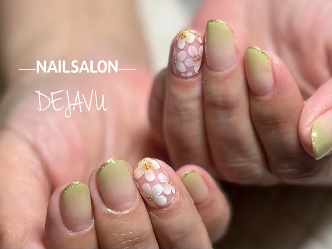 ネイル ハンドネイル Nail salon Dejavu 🌿のネイルデザイン