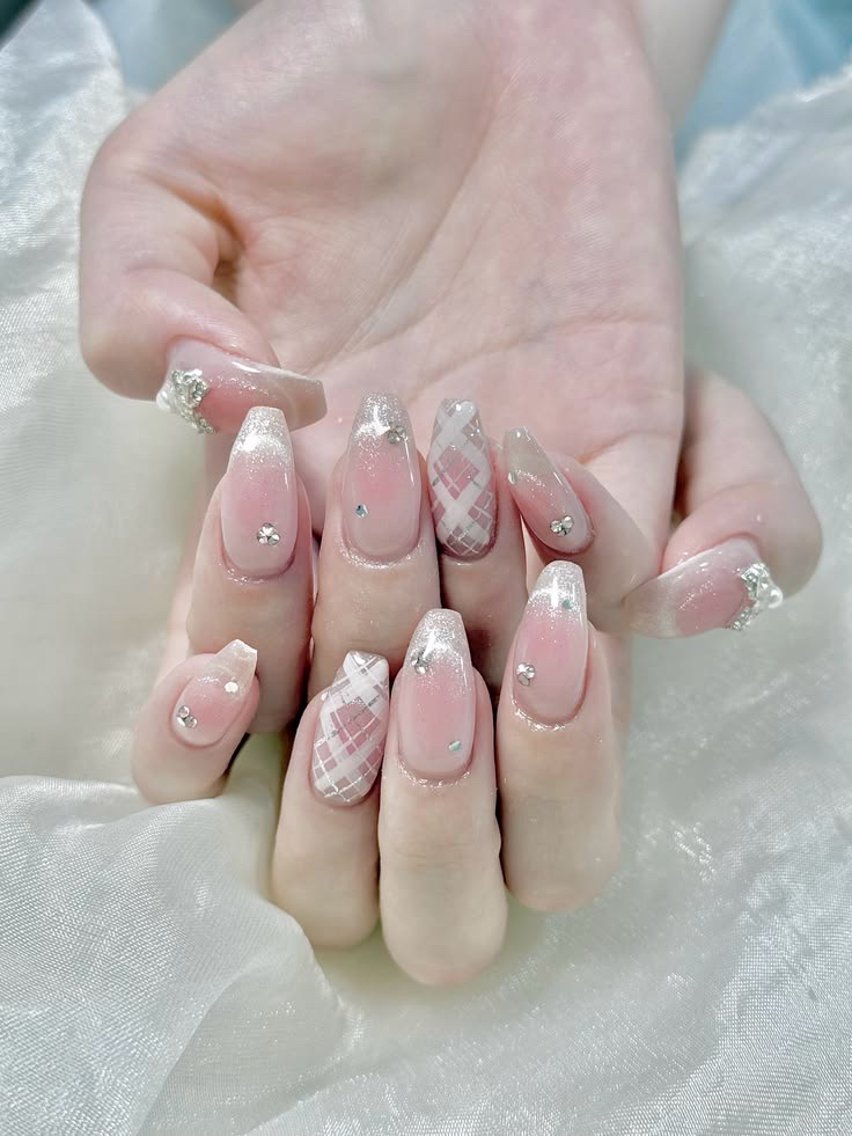 ネイル ハンドネイル hue nail1のネイルデザイン