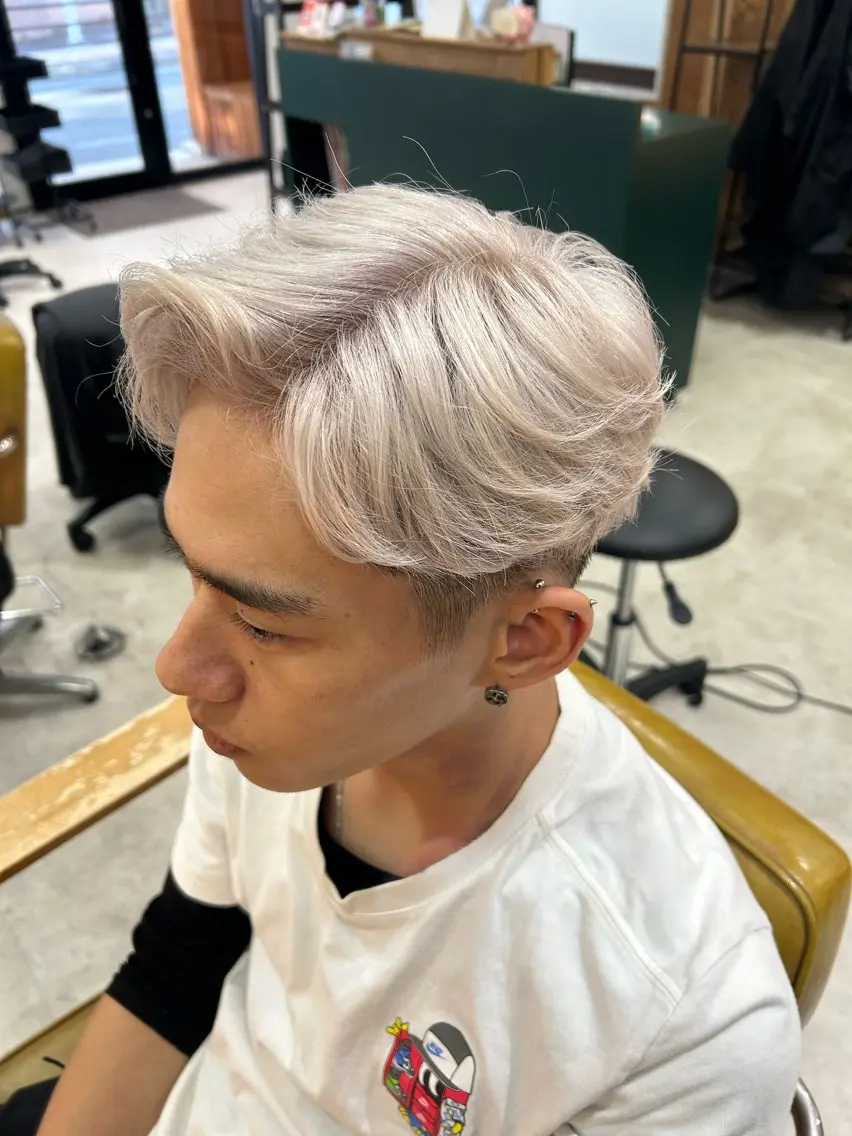 カラー ヘアアレンジ メンズ カット ヘアカラー 《海外ヘア特化》 早川 愛斗のヘアスタイル