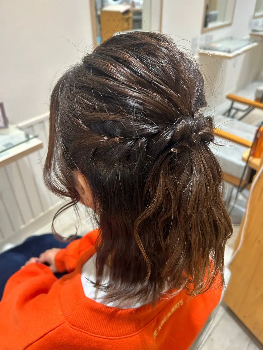 ミディアム ヘアセット 大川 夏実のヘアスタイル