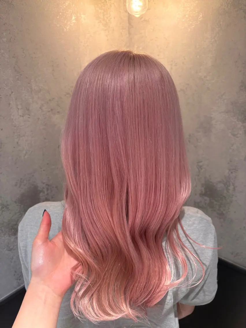 【セットメニュー♬*.】ブリーチリタッチ + カラーの写真