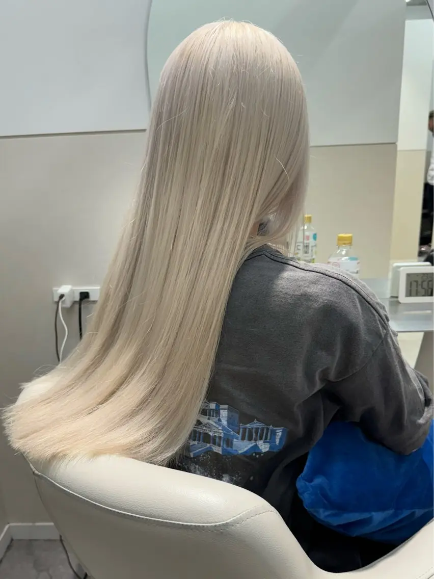 ロング ヘアカラー misa___boo MISAのヘアスタイル