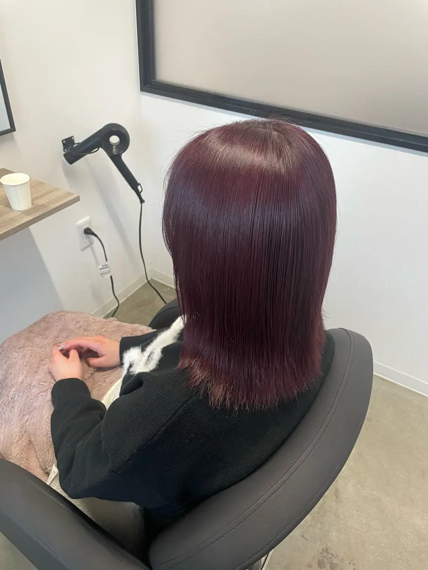 ミディアム ヘアカラー 菅野 萌愛のヘアスタイル