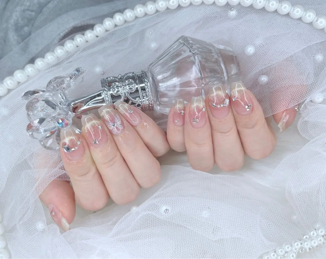 ネイル Juno nailのネイルデザイン