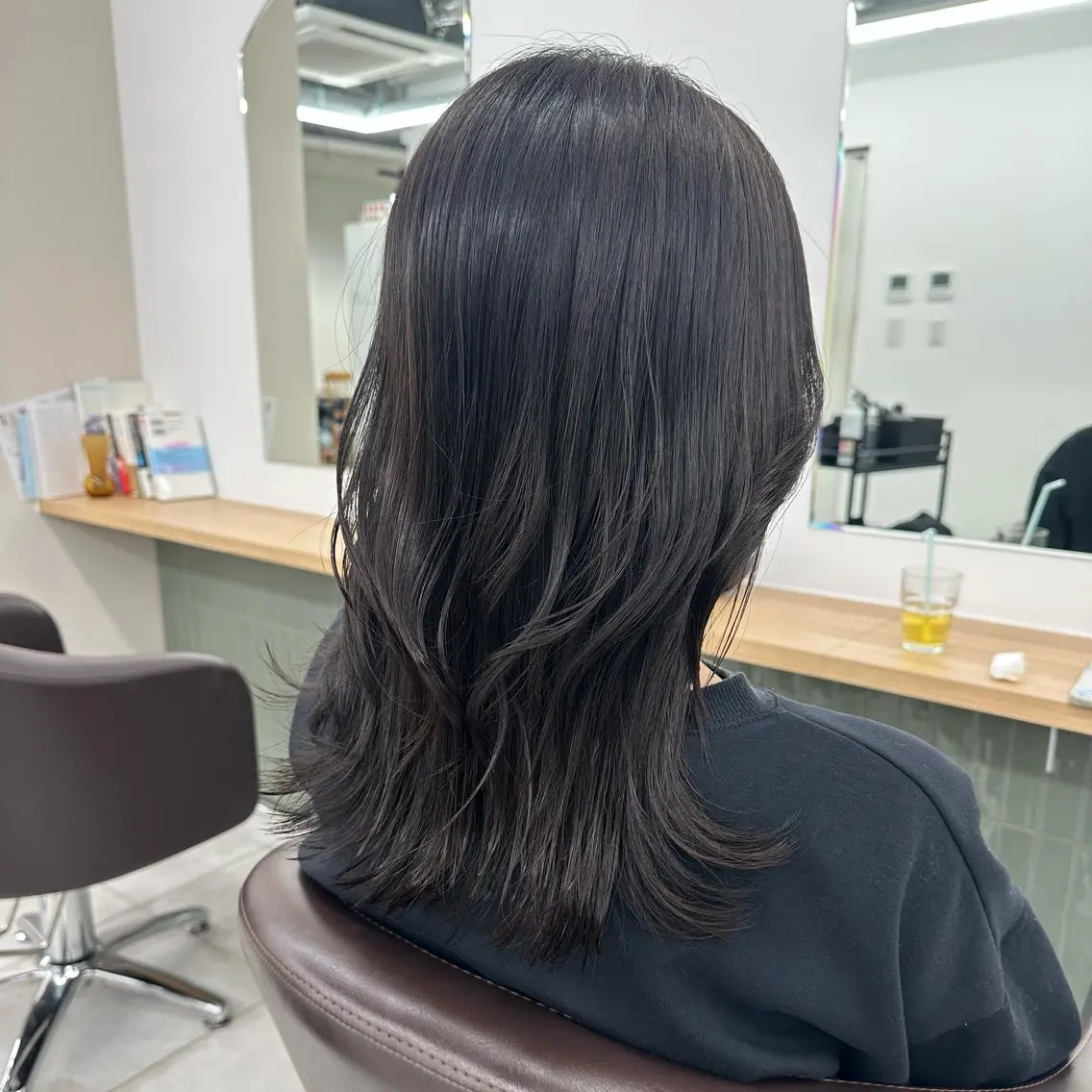 セミロング カラー カット ヘアカラー トリートメント ブリーチなし/レイヤ ー特化🌈Tommyのヘアスタイル