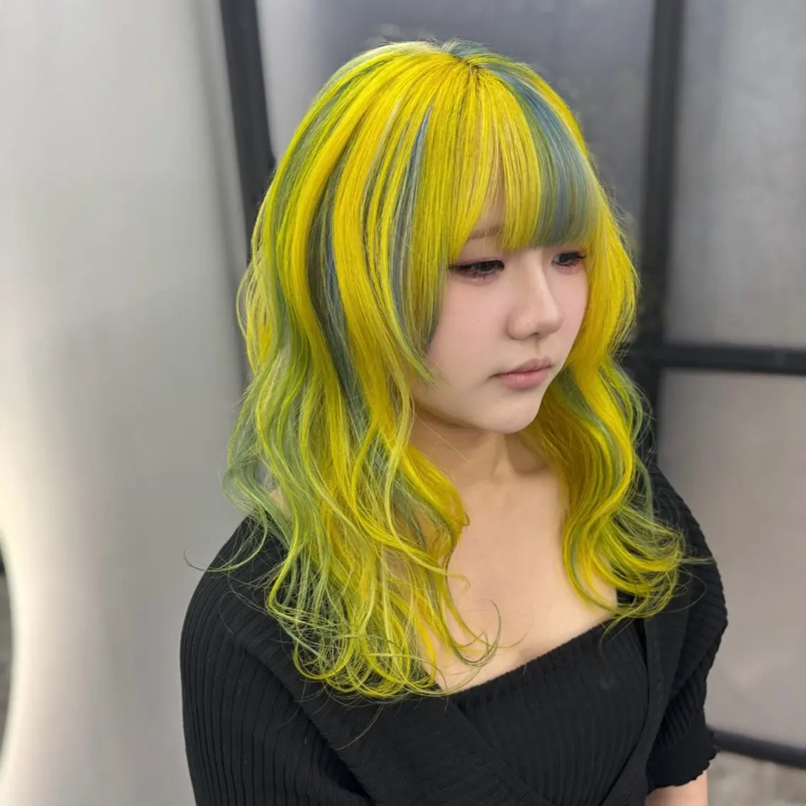 ロング カラー ヘアカラー Ren. 🦋デザインカラーのヘアスタイル
