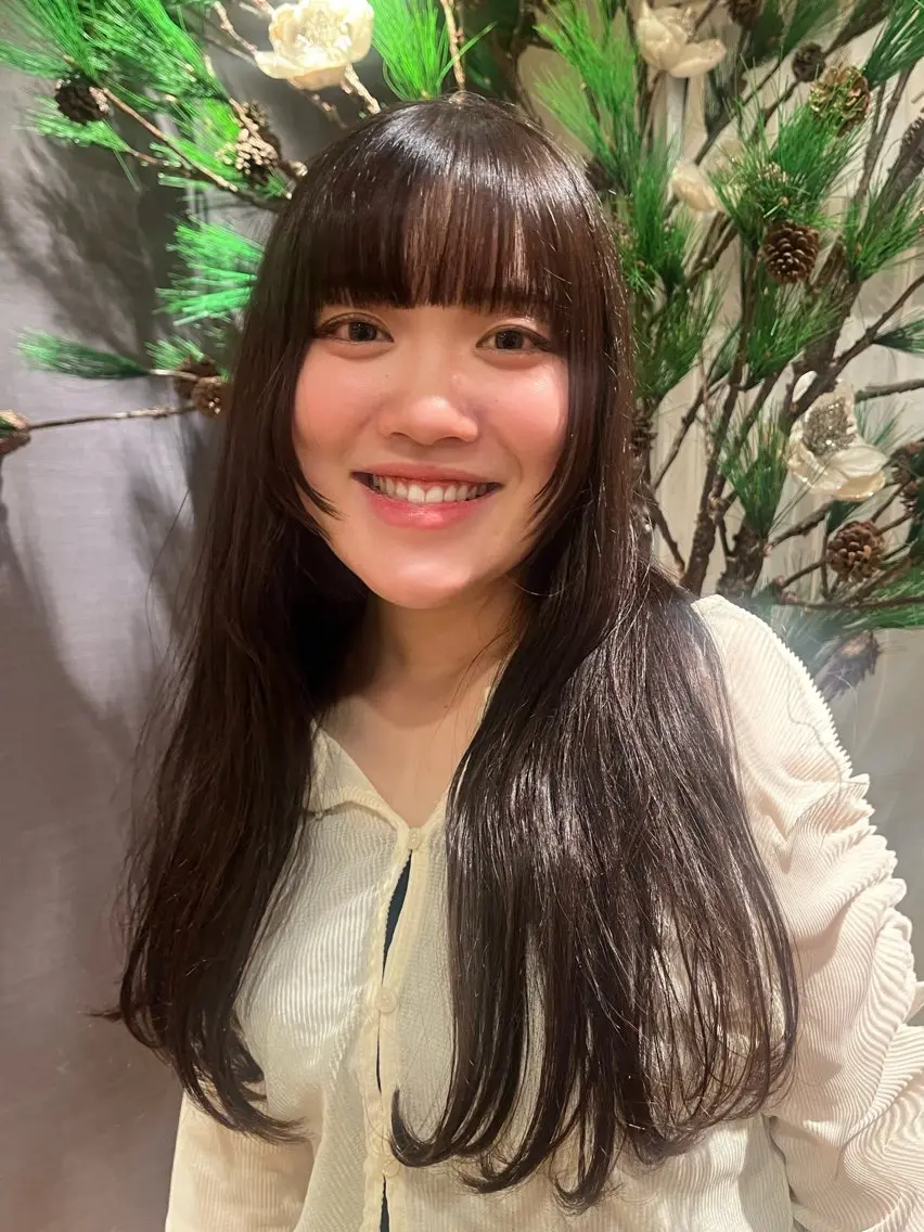 ロング カラー カット 田中 ひなりのヘアスタイル