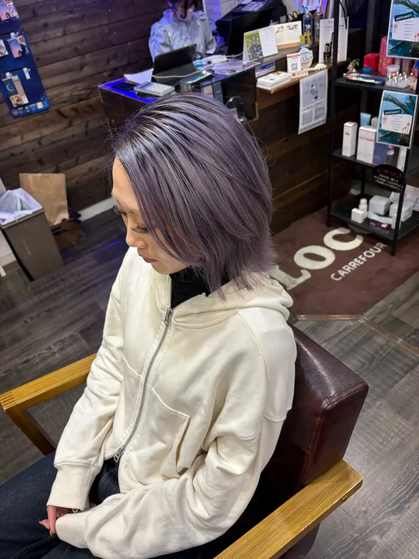ミディアム カット ヘアカラー トリートメント LOCO/ Koukiのヘアスタイル
