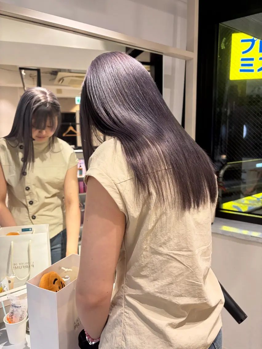 セミロング カラー 似合わせ特化🦕 レイヤー/見正 恵弥のヘアスタイル