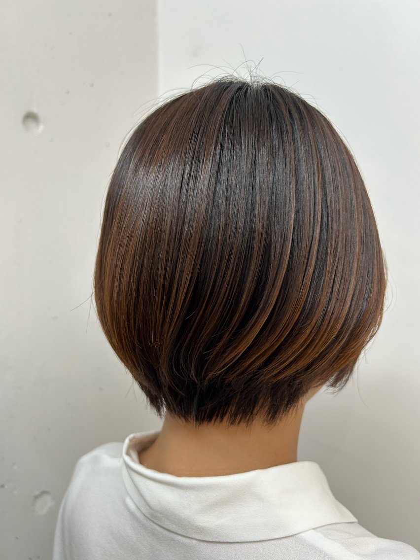 ショート カラー カット 中西 美聖のヘアスタイル