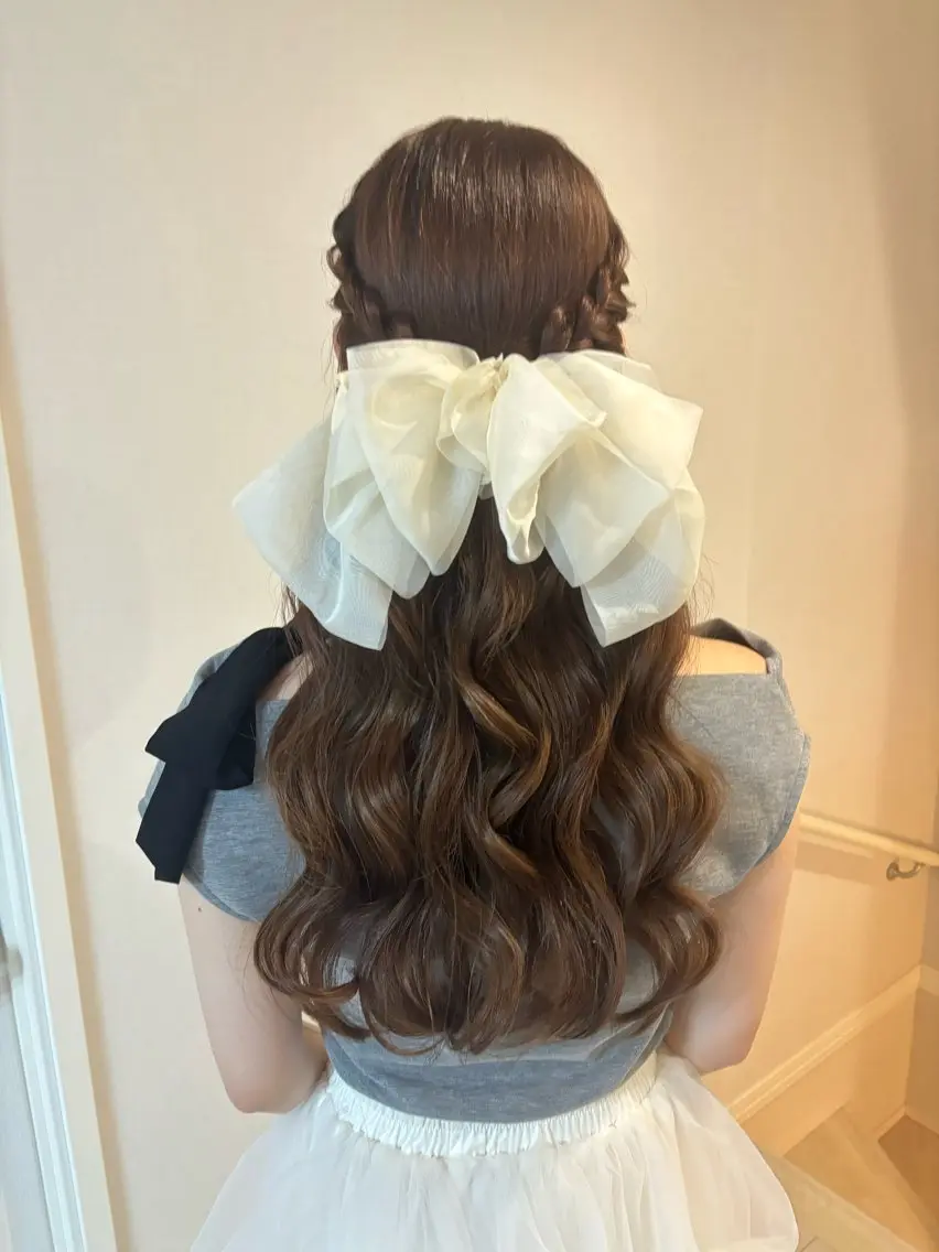 ヘアアレンジ ハーフアップ ヘアセット 🌺ヘアメイク SYOKA🌺のヘアスタイル