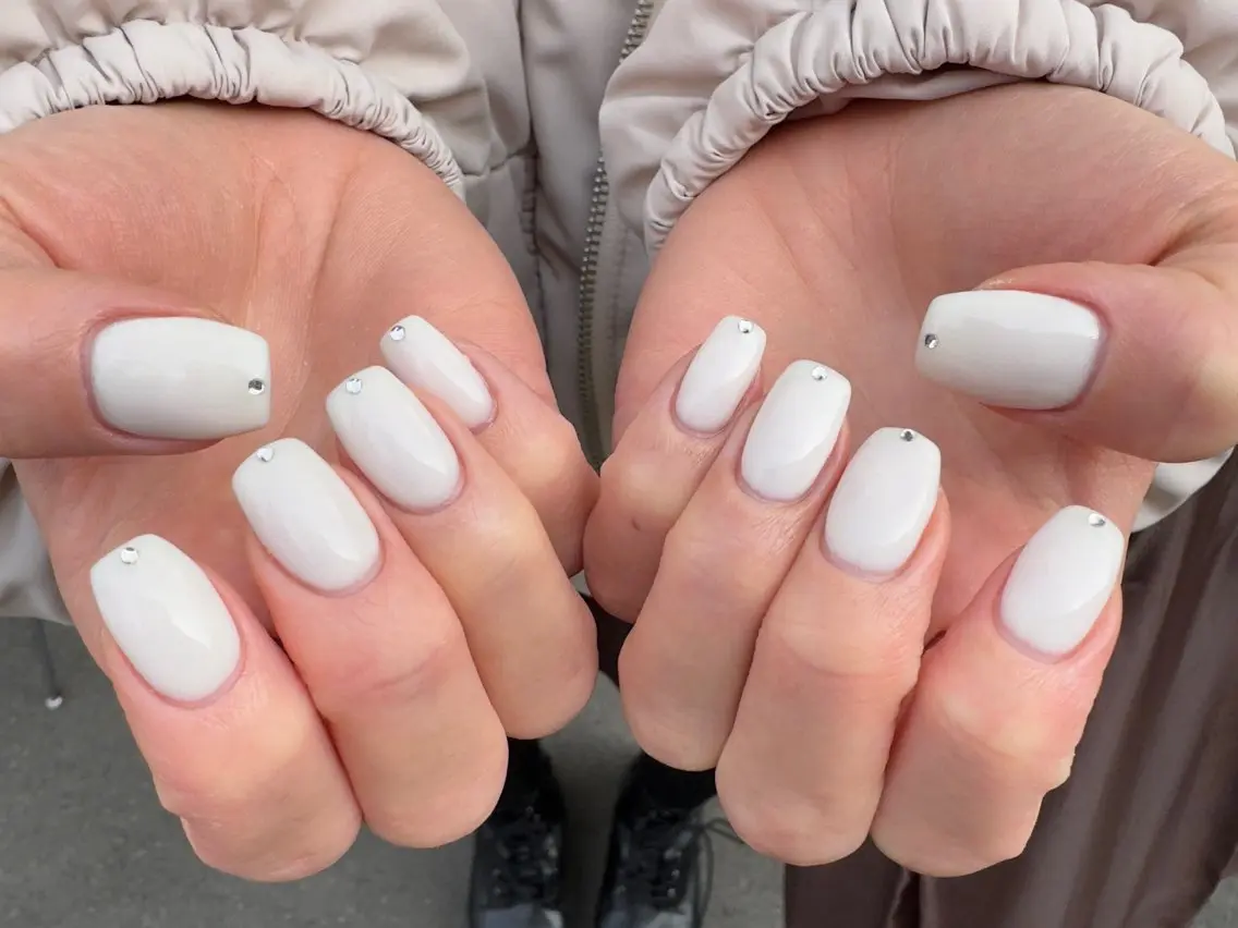 ネイル オフィスネイル ワンカラーネイル シンプルネイル ハンドネイル MH_ Nailのネイルデザイン